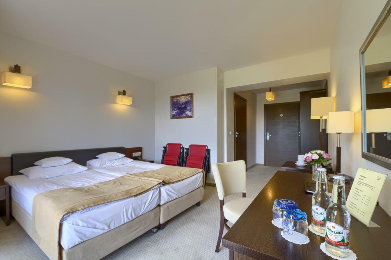 4 Pory Roku & Spa Krynica-Zdrój Exterior foto